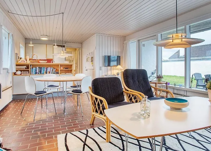 Secluded Retreat In Rodhus-by Traum Dom wakacyjny